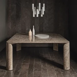 Salvatori Scultura Omaggio a Morandi in marmo bianco di Carrara><noscript><img width=