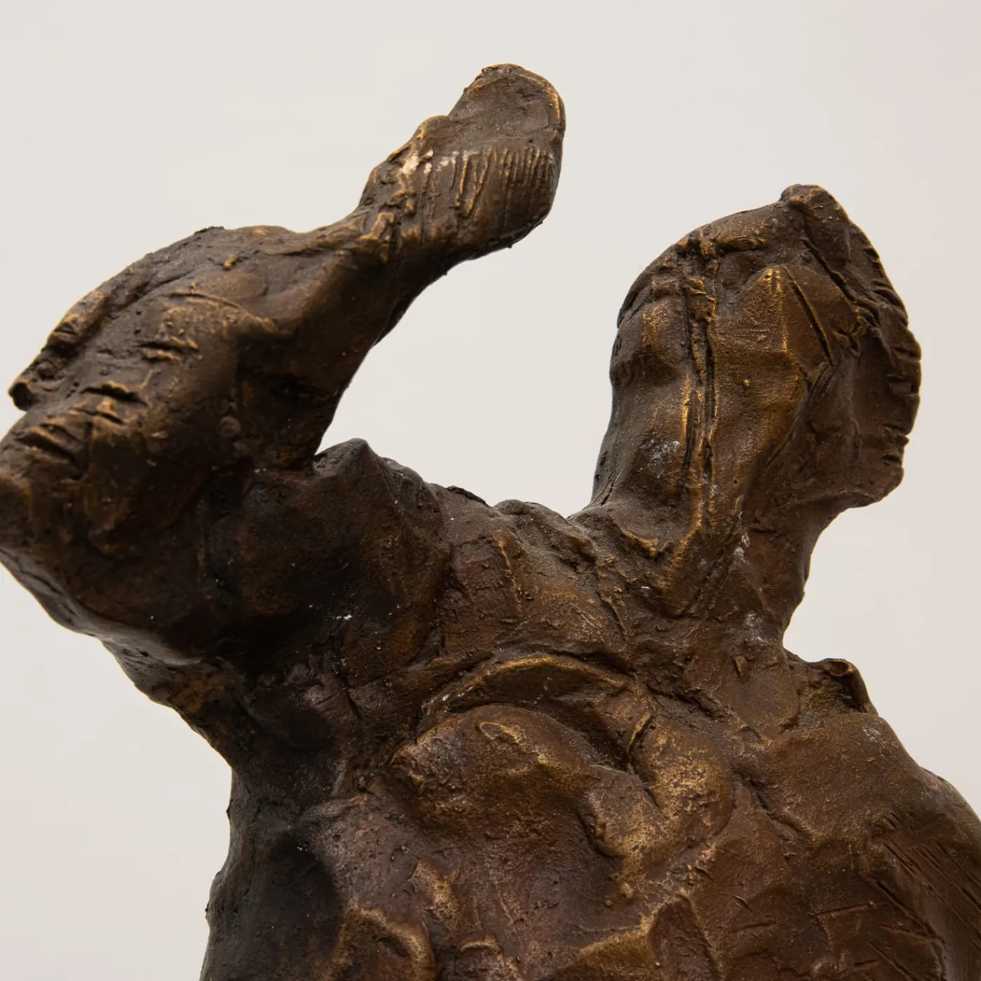 Stella Battaglia Scultura Runner> Statuine