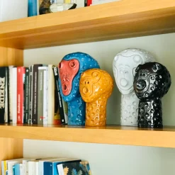 Freaklab Scultura testa di scimmia nera><noscript><img width=