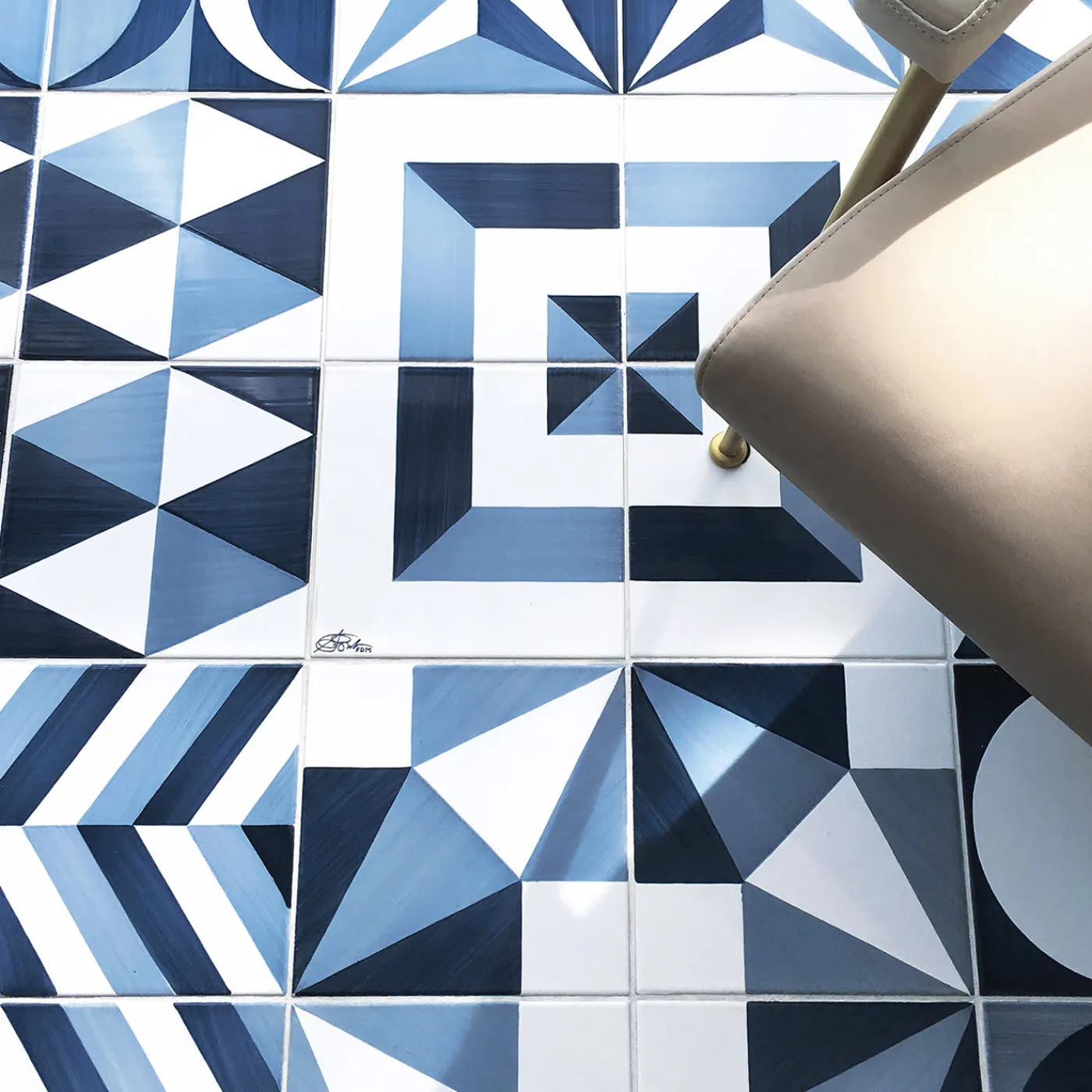 Francesco De Maio Set di 25 piastrelle tipo 4 della Collezione Blu Ponti di Gio Ponti> Piastrelle E Pavimenti