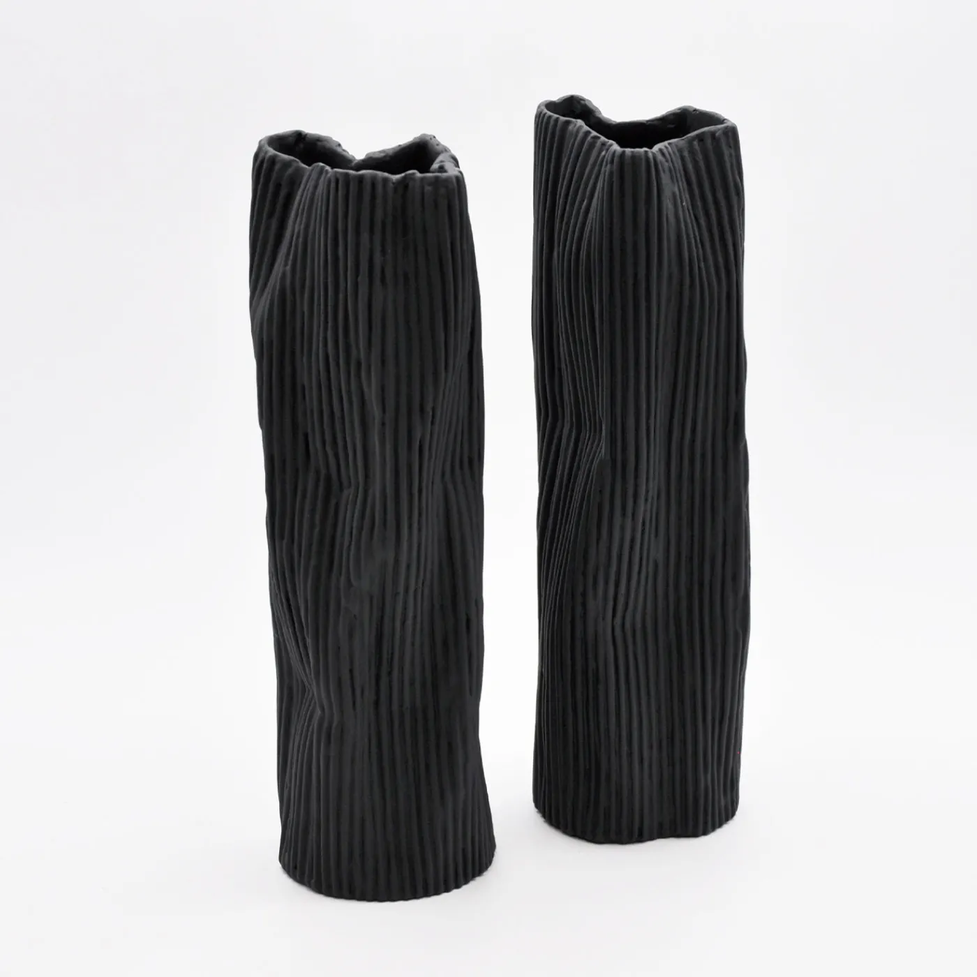 Design Center 1991 Set di 2 vasi decorativi "Paesaggio 25 Black #2" di Nino Basso> Vasi Decorativi