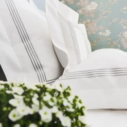 Verderoccia Set di lenzuola US King bianco e grigio di Four Generations><noscript><img width=