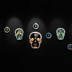 Ongaro & Fuga Specchio con teschio rotondo #6 di Bradley Theodore><noscript><img width=