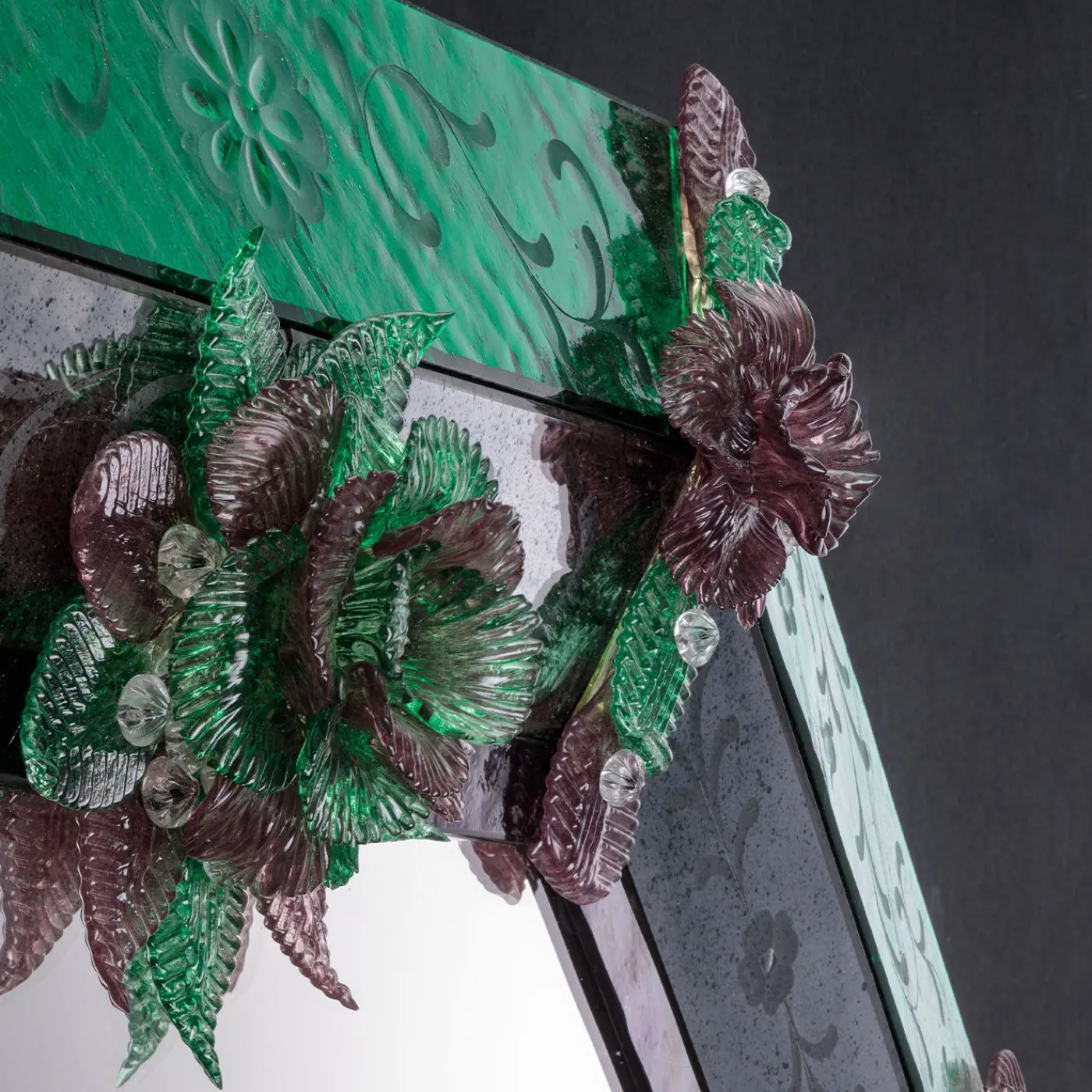 Barbini Specchio da parete Anaki in vetro di Murano Verde> Specchi Da Parete