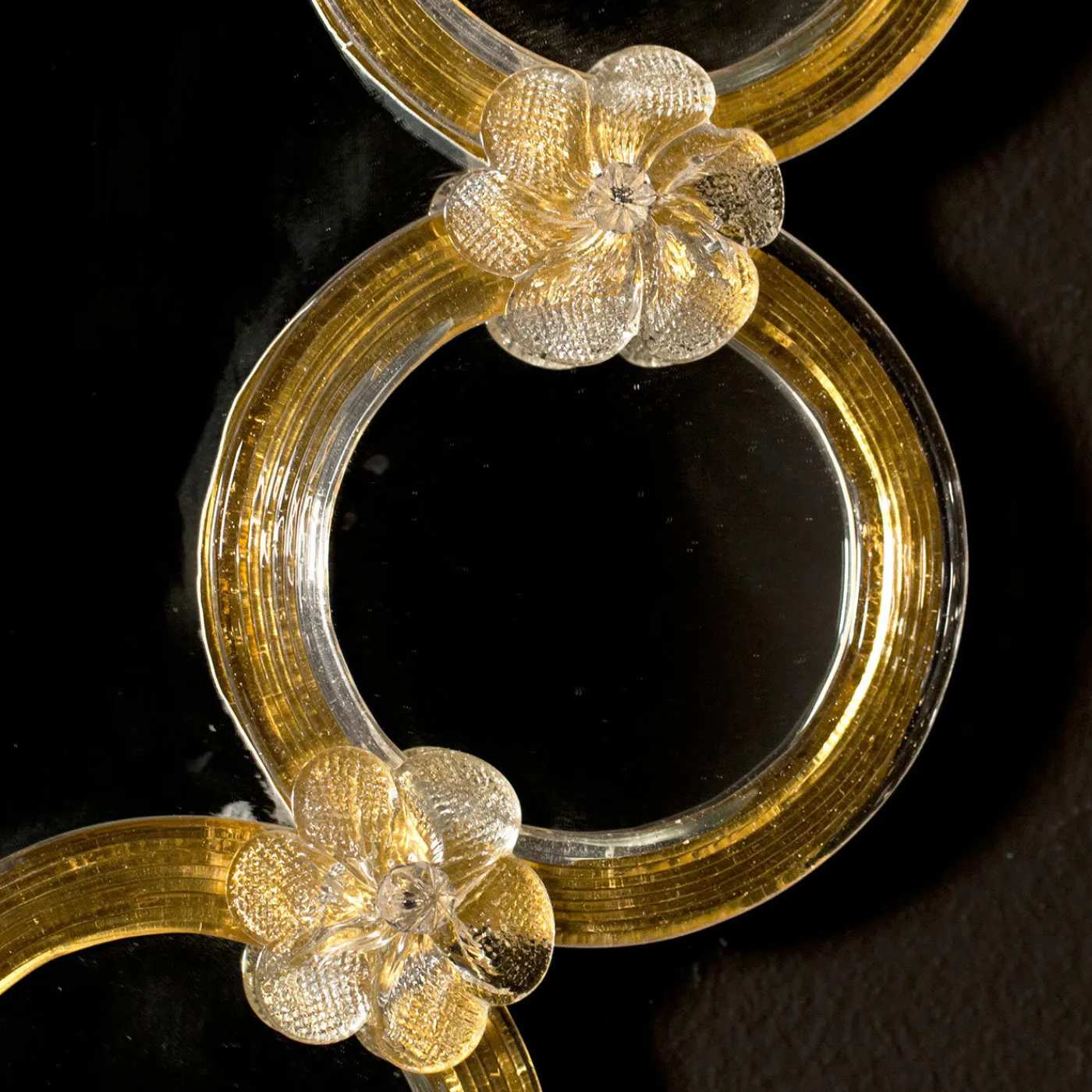 Ongaro & Fuga Specchio da parete in vetro veneziano Anello> Specchi Da Parete