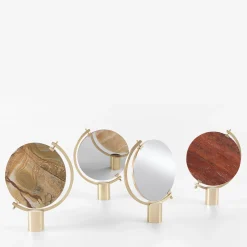 JCP Universe Specchio da tavolo Naia in marmo palomino di CTRLZAK><noscript><img width=