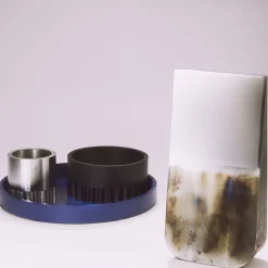 Rampinelli Edizioni Specchio da tavolo Ossimoro di Filippo Protasoni><noscript><img width=