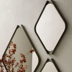 Morica Design Specchio piccolo Wood Eye con cornice in rovere massiccio><noscript><img width=