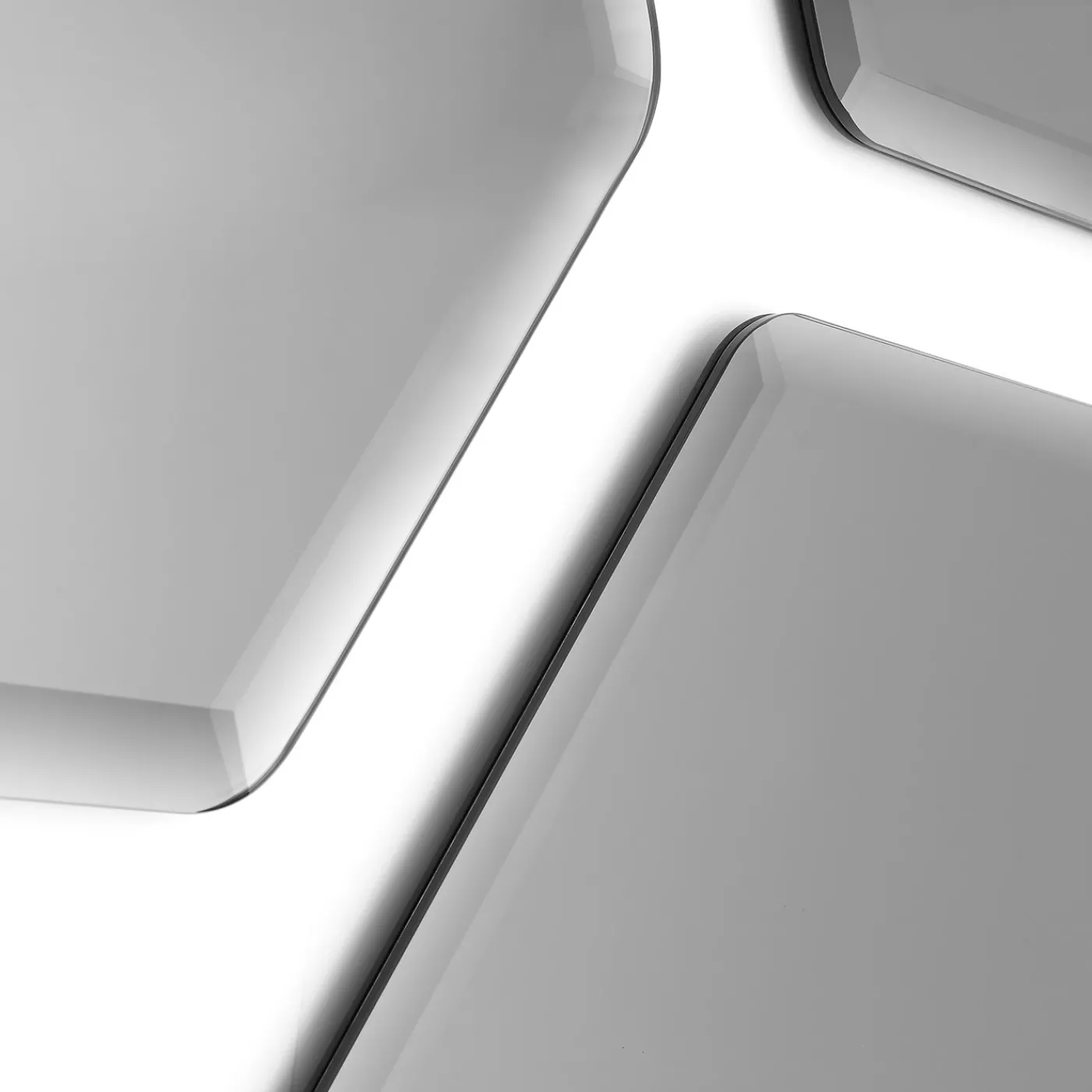 Morica Design Specchio Ruby grande esagonale e fumé> Specchi Da Parete