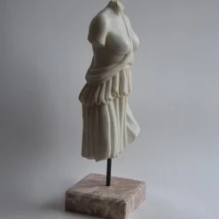 Todini Sculture Torso Femminile con Tunica Scultura in Marmo di Carrara con base><noscript><img width=