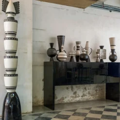 Rometti Vaso ad anfora #1 di Ugo La Pietra> Anfore