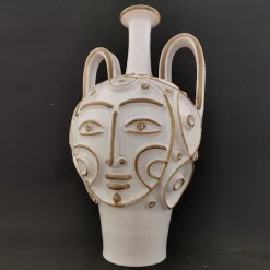 Filadelfio Todaro Vaso antropomorfo in anfora bianca> Vasi Figurativi