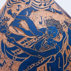 Clara Holt Vaso Blues in terracotta di e Chiara Zoppei><noscript><img width=