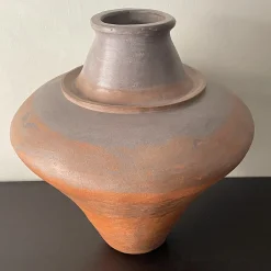 Pottery Roma Vaso decorativo in gres rosso e nero n.88><noscript><img width=