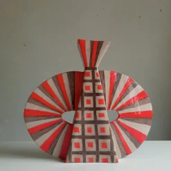 Chiara Berta Vaso decorativo Wild Double-Face rosso in terracotta><noscript><img width=