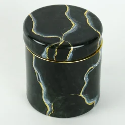 Griffe Montenapoleone by Vetrerie di Empoli Vaso di vetro nero ispirato al marmo di Portoro con coperchio><noscript><img width=