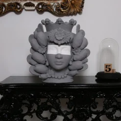 Stefania Boemi Vaso Donna Carula><noscript><img width=