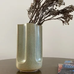 mg12 by Monica Geronimi Vaso Giuseppe Bruma in ceramica smaltata verde opaco><noscript><img width=