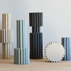 Francesca Verardo Vaso Grigio Clessidra> Vasi Decorativi