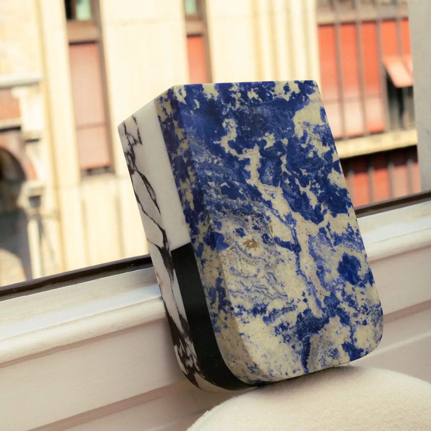 MMairo Vaso in marmo multicolore Piero di Arthur Arbesser> Vasi Da Fiori