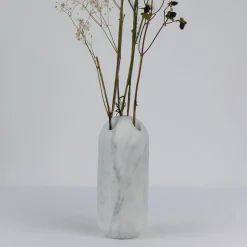 FiammettaV Home Collection Vaso per fiori Capsule in marmo bianco satinato><noscript><img width=