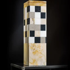Tao_H Vaso quadrato in marmo giallo e bianco con coperchio di Luciano Setten><noscript><img width=
