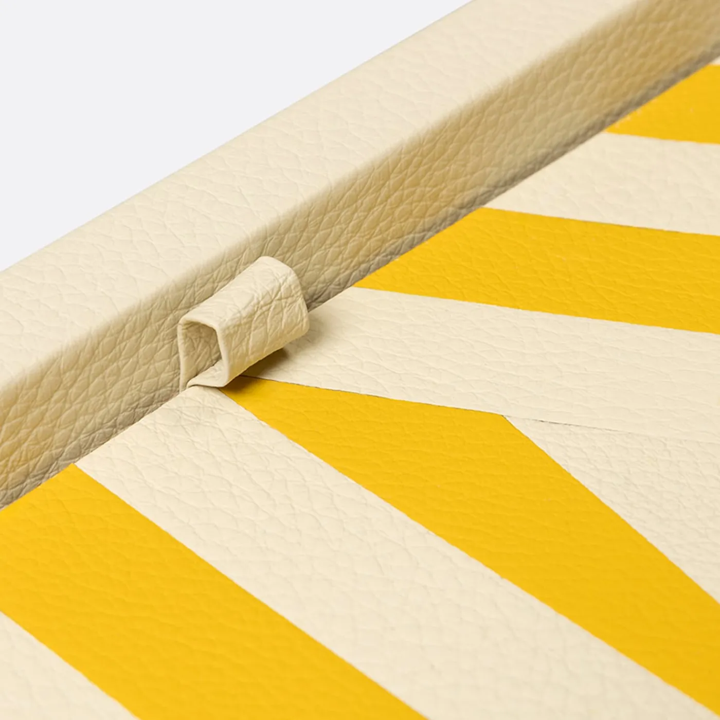 Foglizzo 1921 Vassoio grande Karamazov e Marqueterie> Svuotatasche