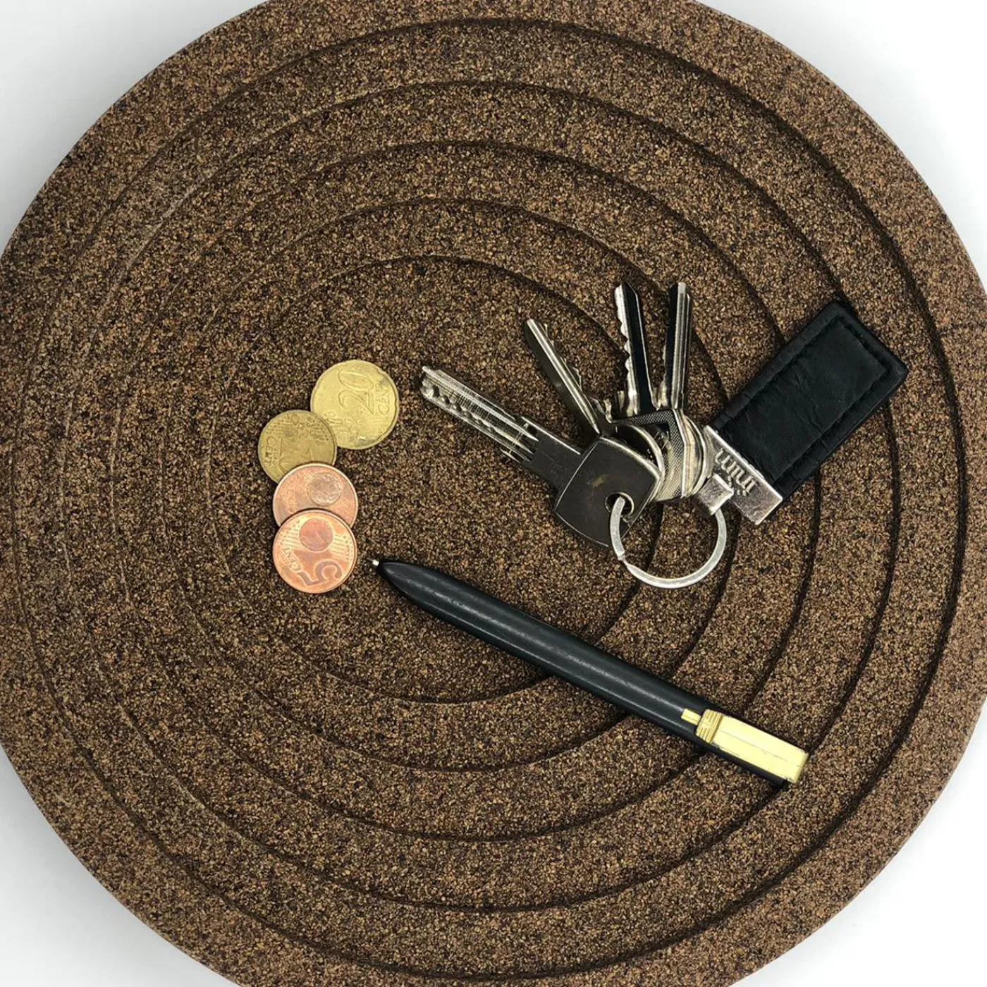 OTQ Vassoio tondo a tasca vuota Geometrica di Matteo Congiu> Svuotatasche