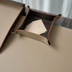 ADJ Style Vide poche in pelle Cappuccino e cioccolato #2> Svuotatasche