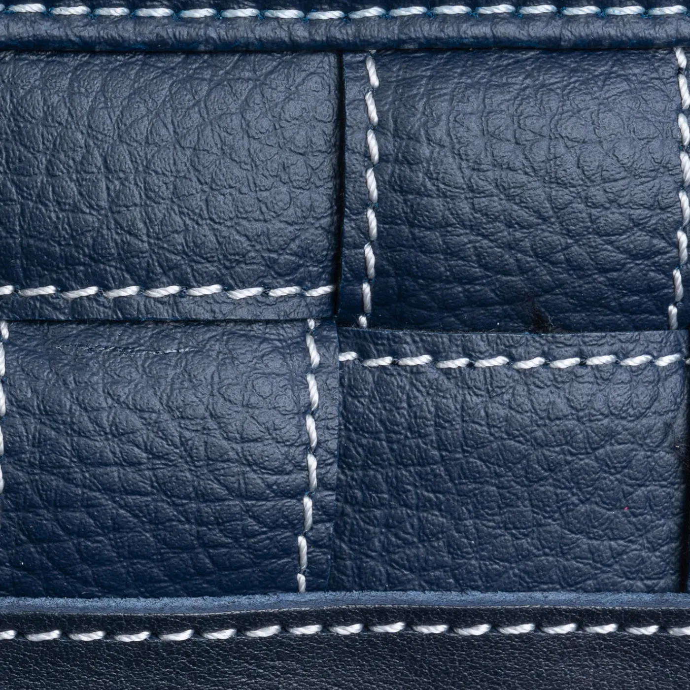 Marricreo Videopoche annodata in ecopelle blu di Ventotene> Svuotatasche